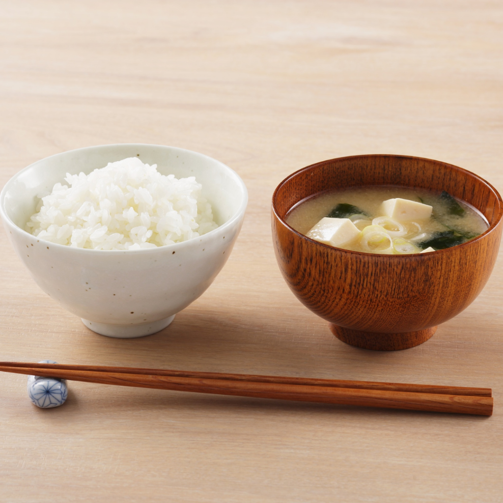 「運動ナシでも痩せられる」本当ですか？ —— 4つの科学的な理由と現実的な痩せ方